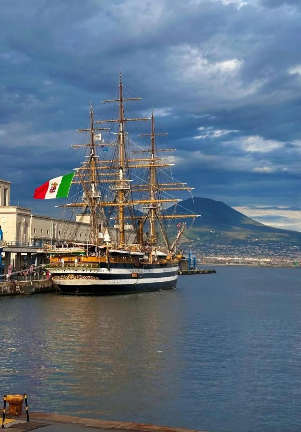Napoli Sottosopra Chiaia Daire Dış mekan fotoğraf